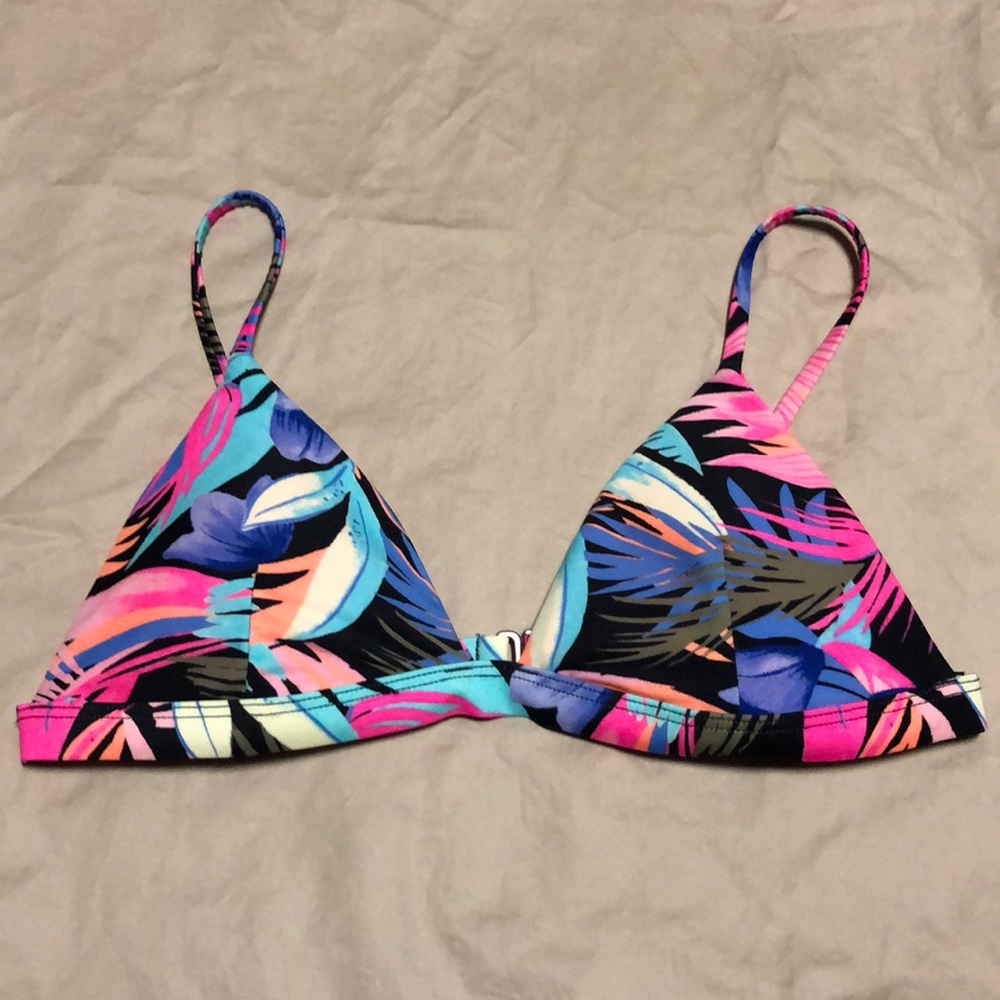 Hollister swim be the sun bikini top